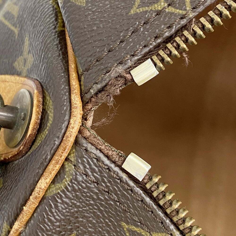 LOUIS VUITTON Authentic Brown Monogram Keepall 45 Boston Bag - Picture 8 of 14
